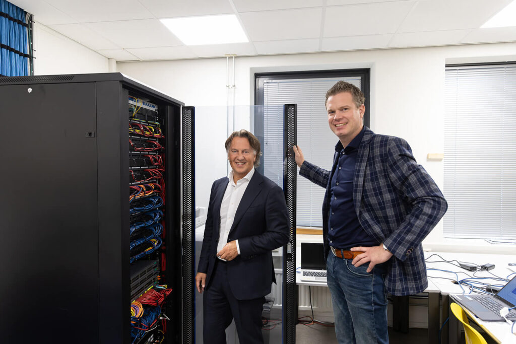 KIEN ICT Tim Verlaan met Charles Karsters bij Patchkast